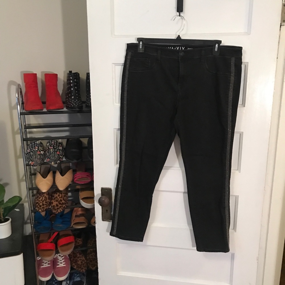 Jean Legging with embellished legs